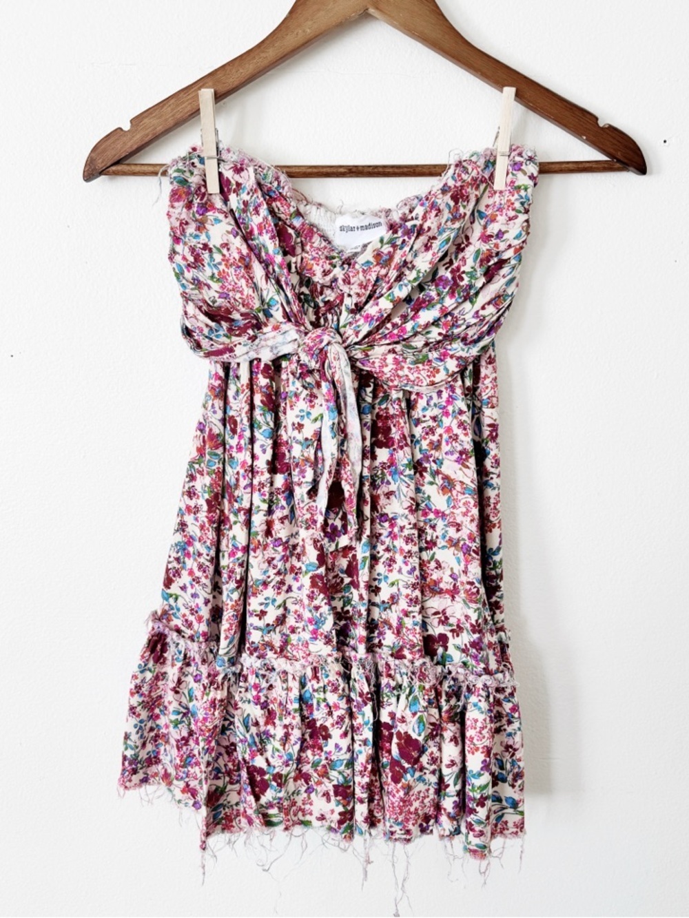 Skylar + Madison Purple Multicolor Floral mini dress small